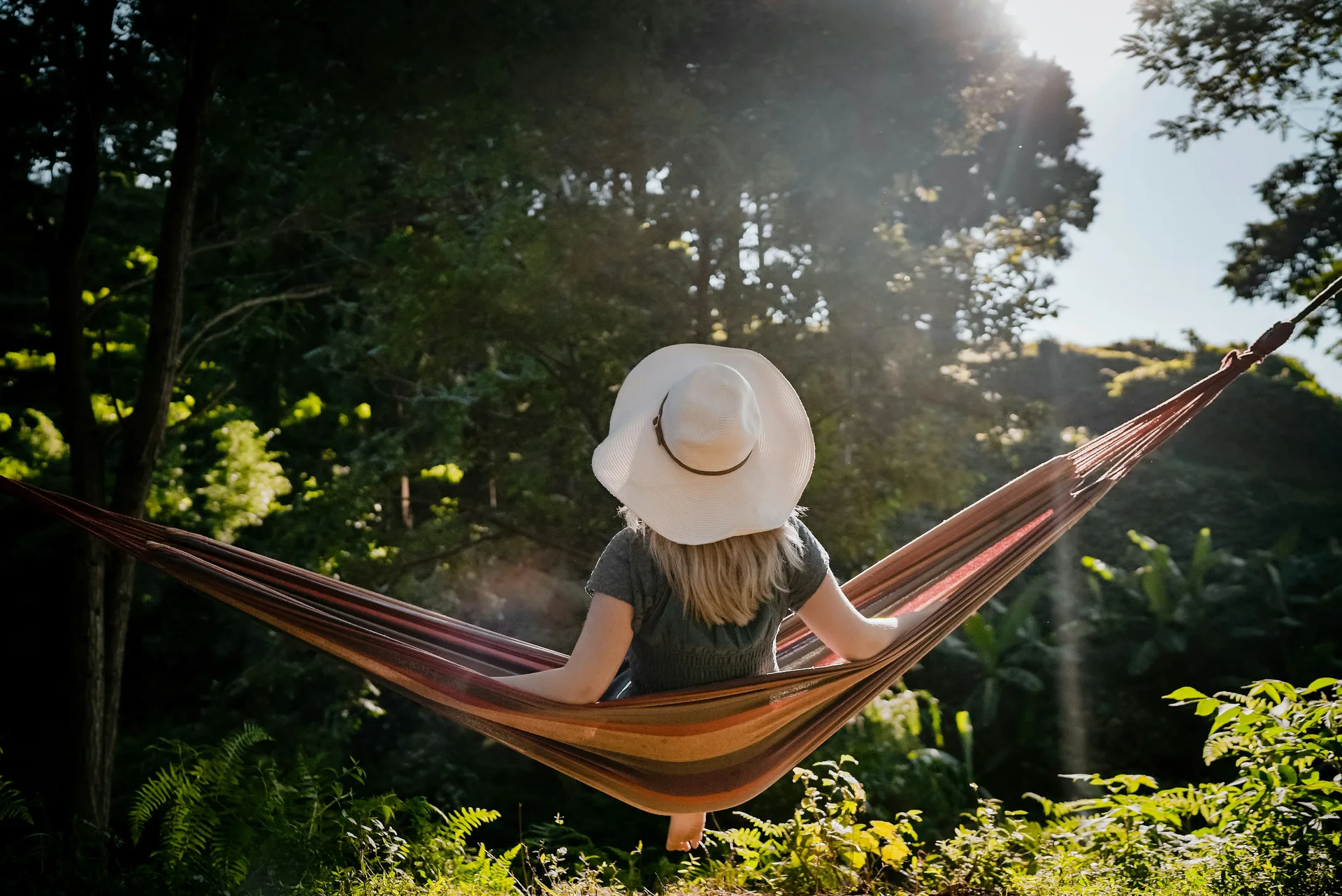 Slow living y wellness integral: la respuesta caribeña al estrés global