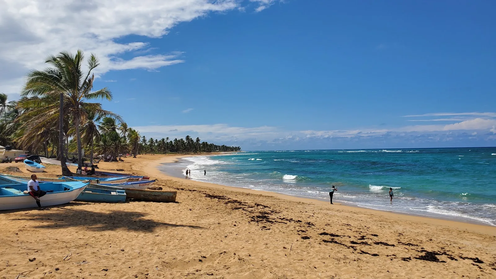 Playa Lavacama en el litoral de Verón Punta Cana, de ambiente natural y auténtico